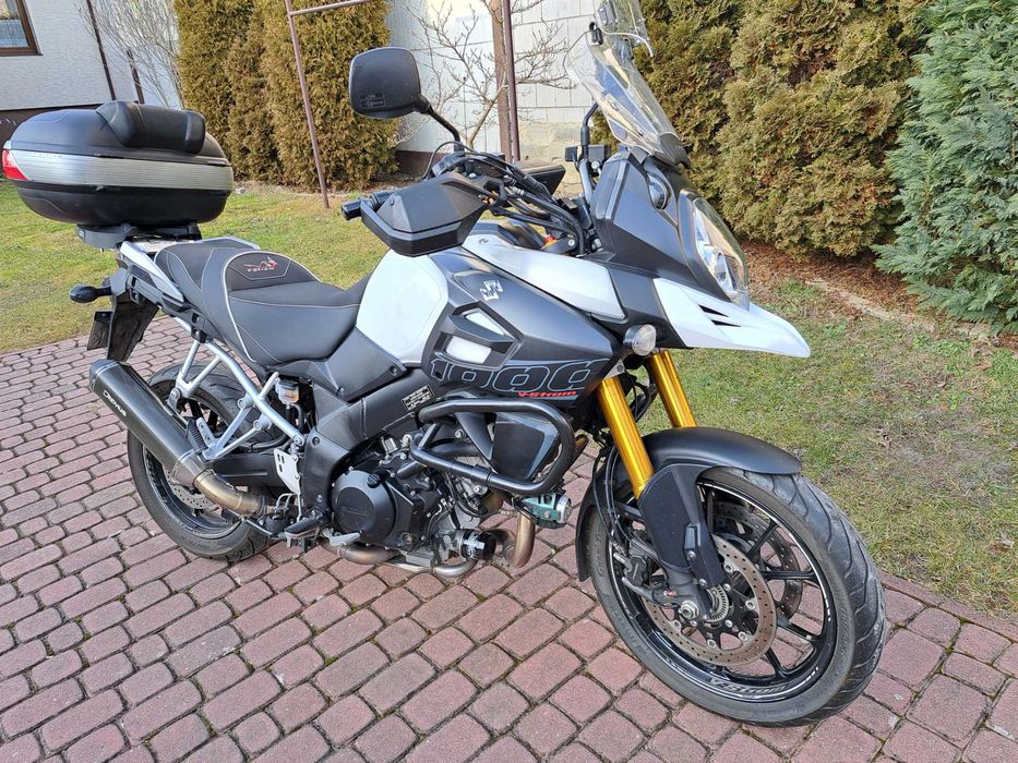 Sprzedam Suzuki DL 1000 2015 r.