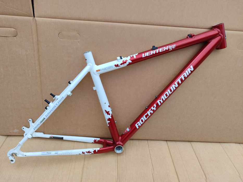 Kultowa Rama MTB Rocky Mountain Vertex Team SC Scandium 1371g RetroMTB !