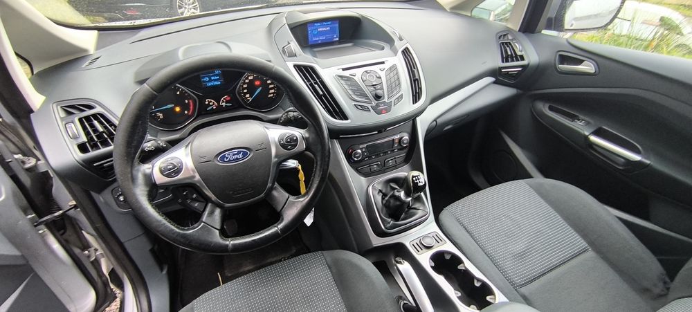 Ford C-Max 1.6 TDCI Titanium Só por telefone