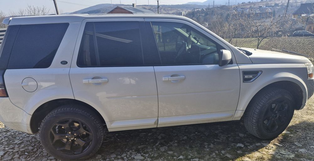 Продам Land Rover Freelander 2014.