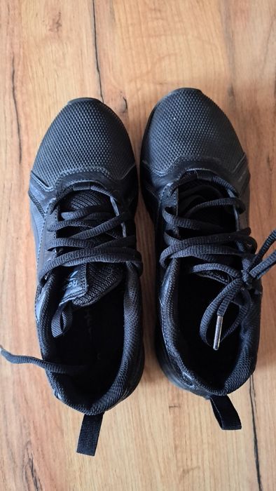 Buty Reebok czarne 38.5