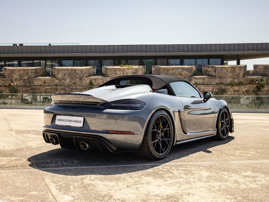 Porsche 718 Spyder