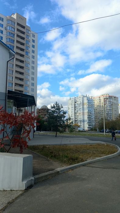 Гараж Паркінг Дніпроплаза Митниця ремонт 220В зручний заїзд і виїзд