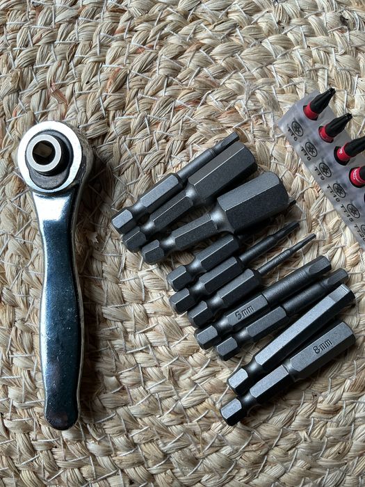 Набор инструментов 22 предмета трещотка 1/4 бити torx шестигранки нови