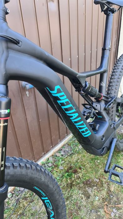 Велосипед електро Specialized turbo levo