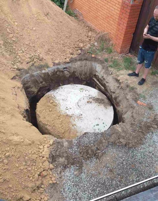 жб (бетонні) кільця, копання ям, встановлення труб і підключення