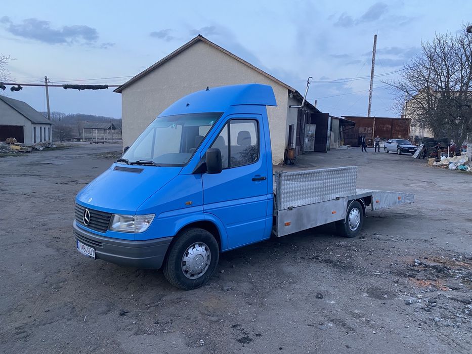 Евакуатор Послуги евакуатора локація стоянки Місто Немирів