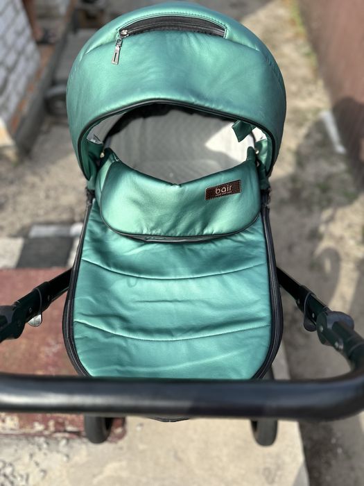 Продам коляску Mirelli Bair 2в1