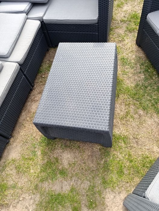 Rezerwacja Zestaw mebli ogrodowych keter