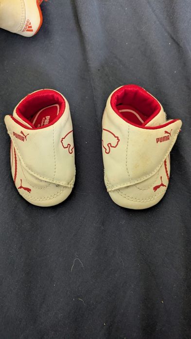 Vendo sapatinhos de bebe