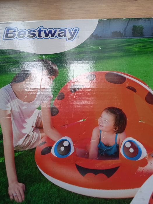 Nowy basenik z daszkiem i miękkim dnem