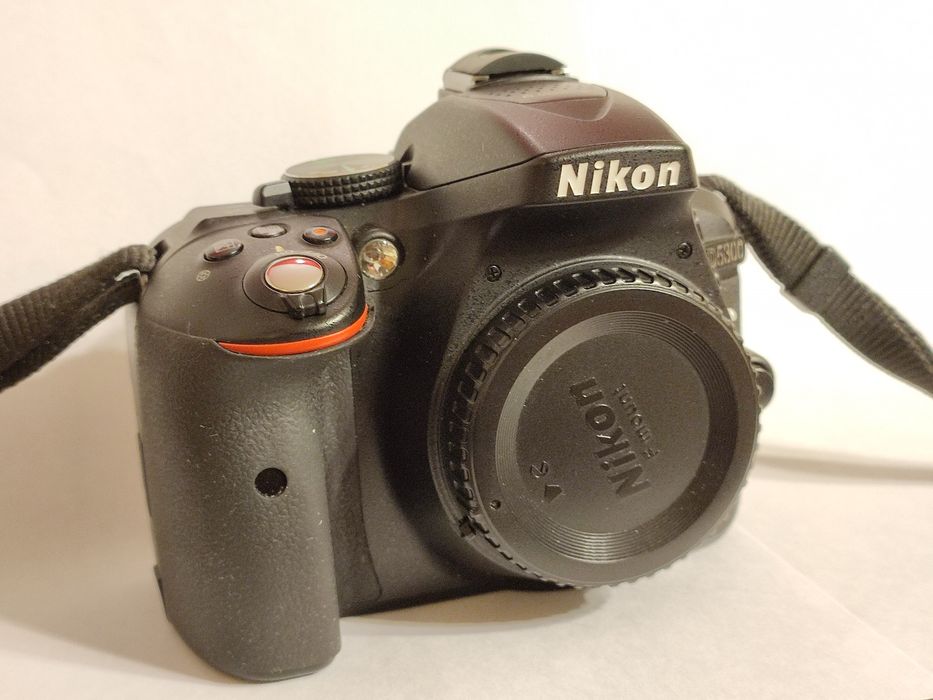 Nikon D5300,  migawka 31941, stan bardzo  dobry.
