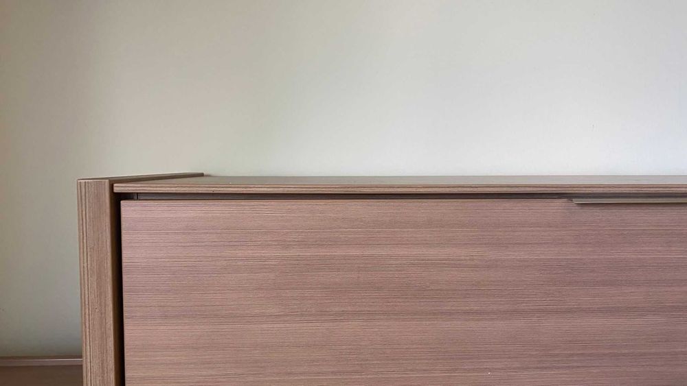 Conjunto de 2 Aparadores em Madeira – Design Moderno
