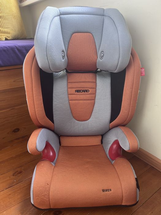 Автокрісло Recaro Monza