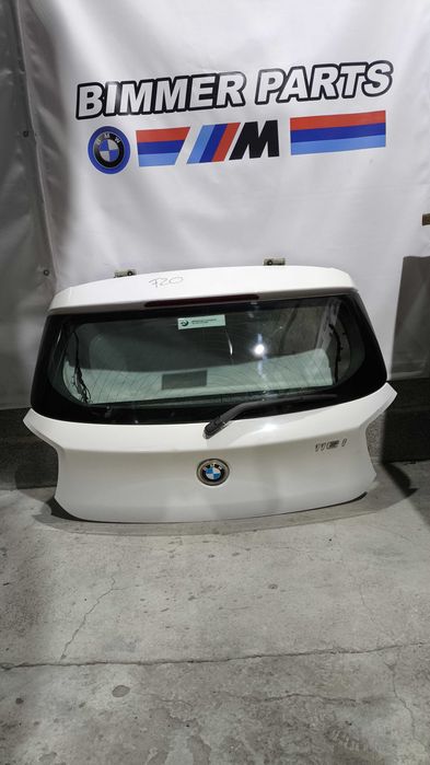 Tampa da Mala BMW Serie 1 (F20/F21) Branca
