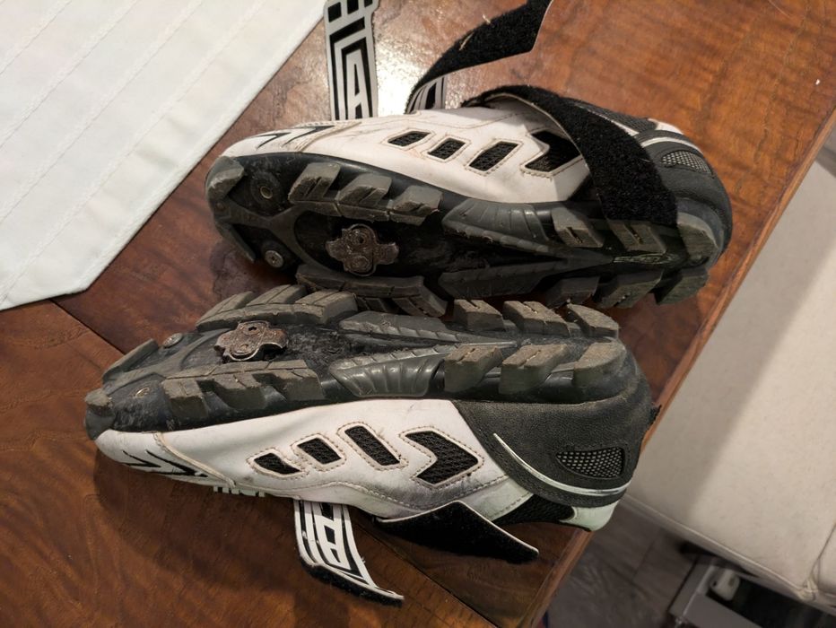 Sapatos BTT GES - T41