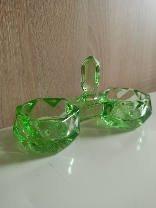 Przyprawnik z huty Ząbkowice