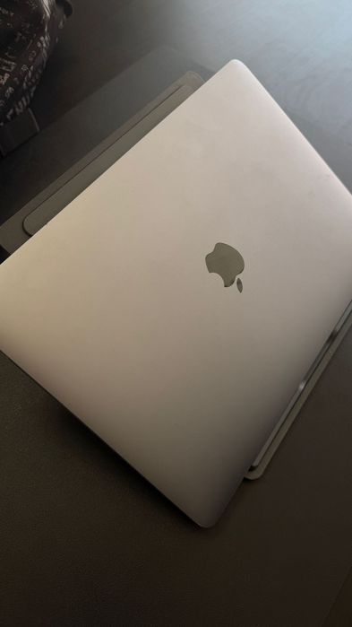 MacBook Pro 13" 2017 i5 2.3GHz | 8GB RAM | SSD | Excelente Estado