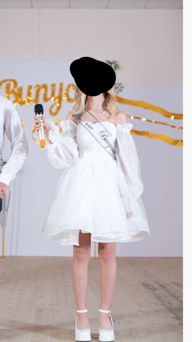 Продам випускну сукню