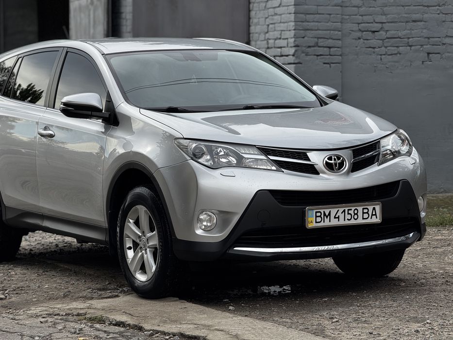 Toyota RAV4  AWD 2013