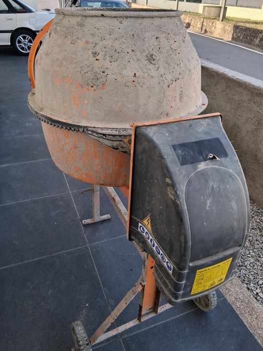 Batoneira eletrica 110 litros