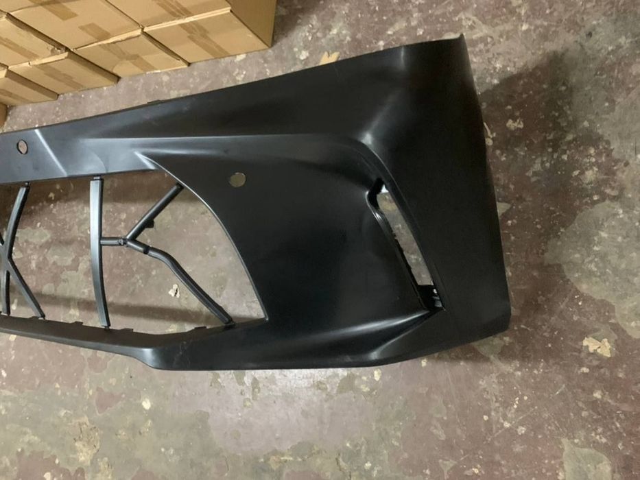 TOYOTA CAMRY 80 Бампер передний LE под парктранник(лицензия) 2024-