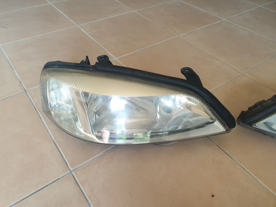 Faróis Opel Astra G 1999