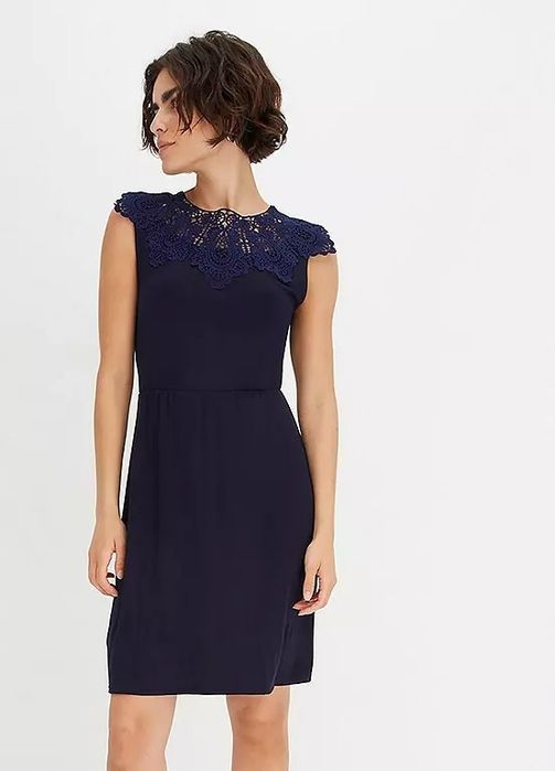 B.P.C sukienka wiskozowa z koronką granat ^36/38