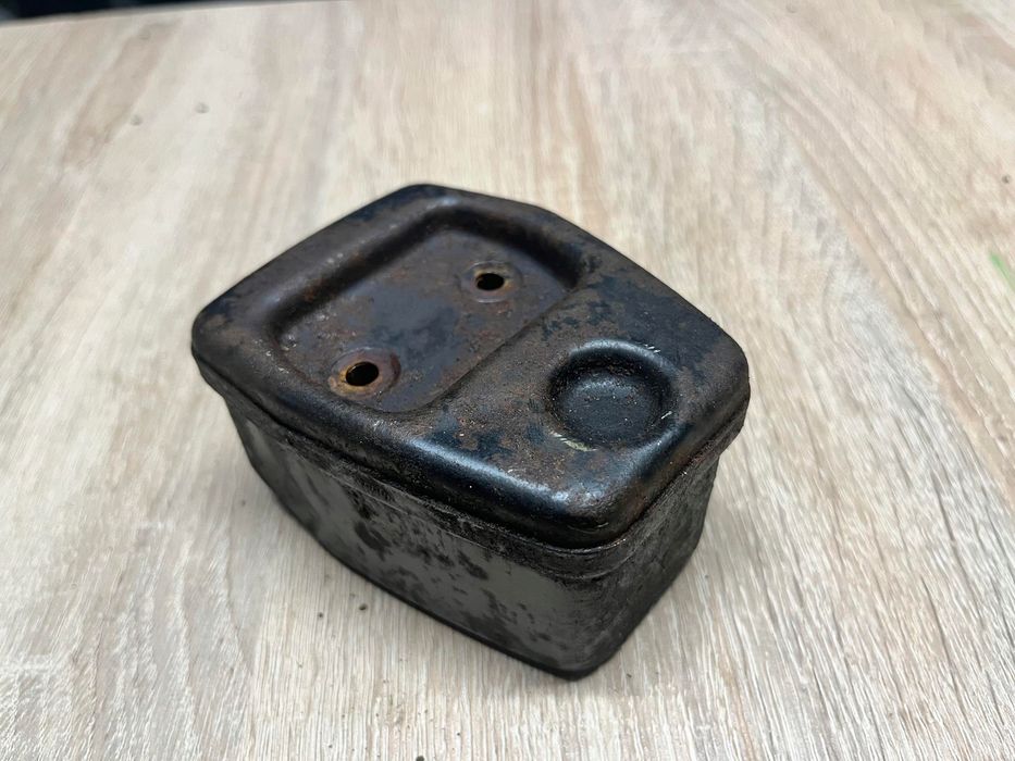 Partner 351 Tłumik Wydech