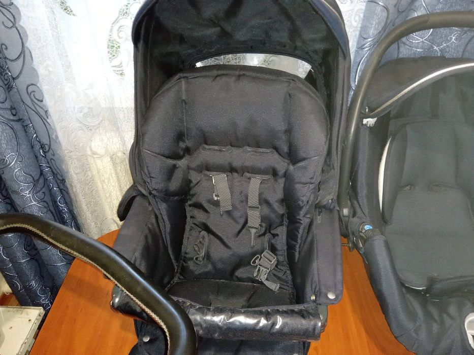 Продам Коляску 3в1