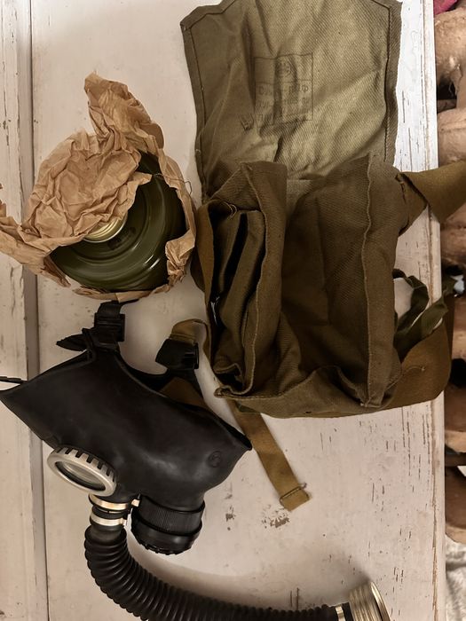 Продам противогазы пдф д