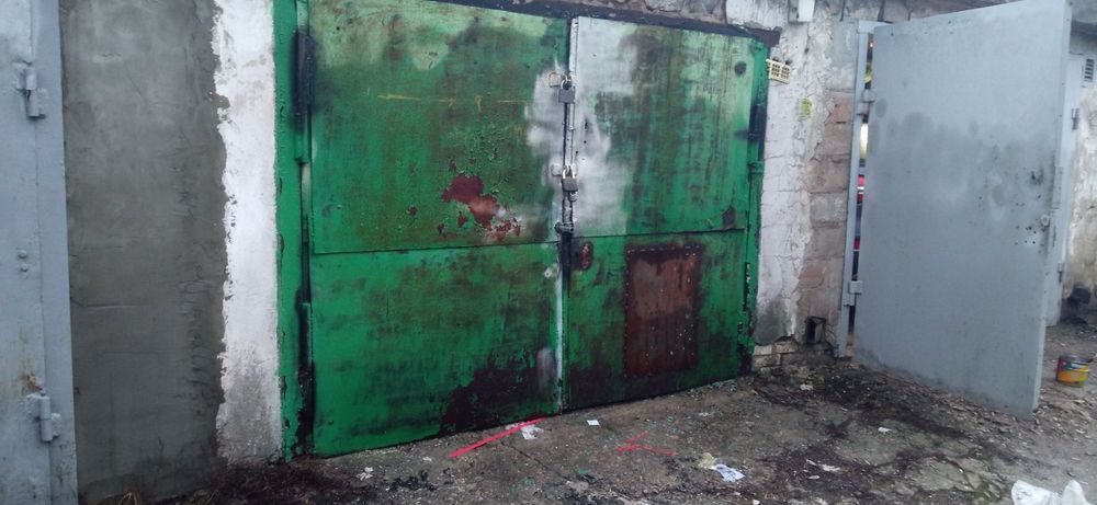 Гараж.  Димитрова