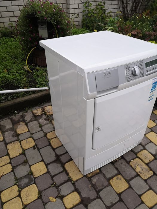 Продам сушильну машину Електро AEG люкс