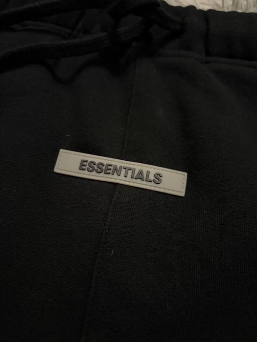 шорти «Essentials» есеншл