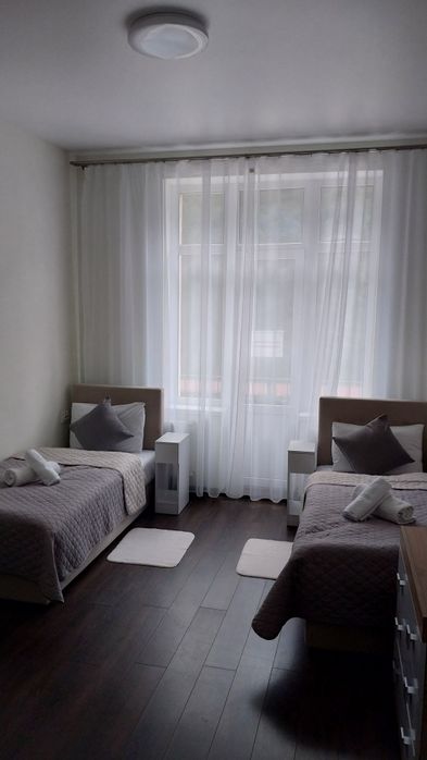 Будинок в Яблуниці. Проживання в Карпатах з харчуванням в Буковелі.