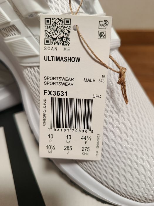 Продам нові Adidas Ultimashow білі. FX3631 Розмір 10.5 (44.5) 28.5 см