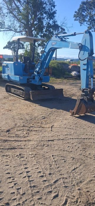 Maquina giratória kubota  k x 26
