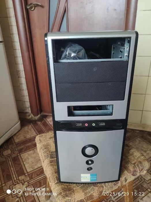 ПК ігровий. З монітором. Ціна як за комплектуючі.