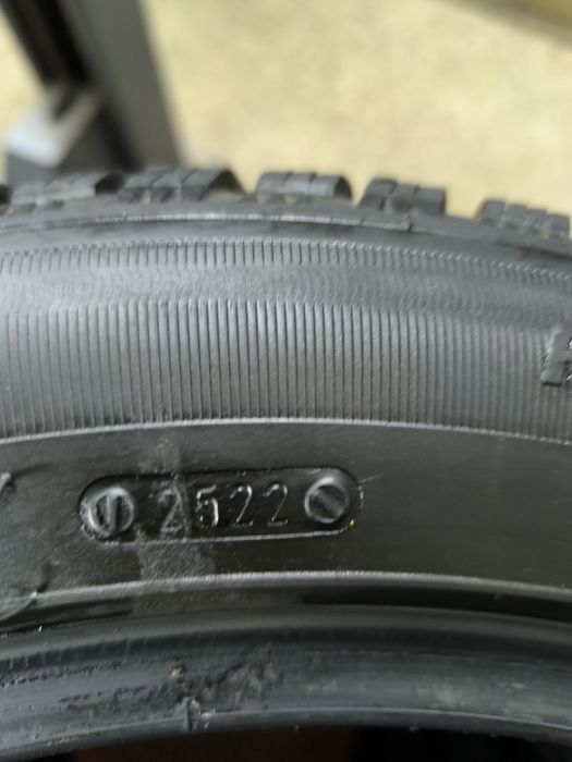 205/55 R16 Kormoran
Сезон: Зима
Ширина шини: 215
Висота профілю ш