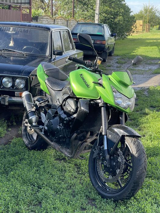 Kawasaki Z750 2012 год, отличное состояние, Arrow, чип