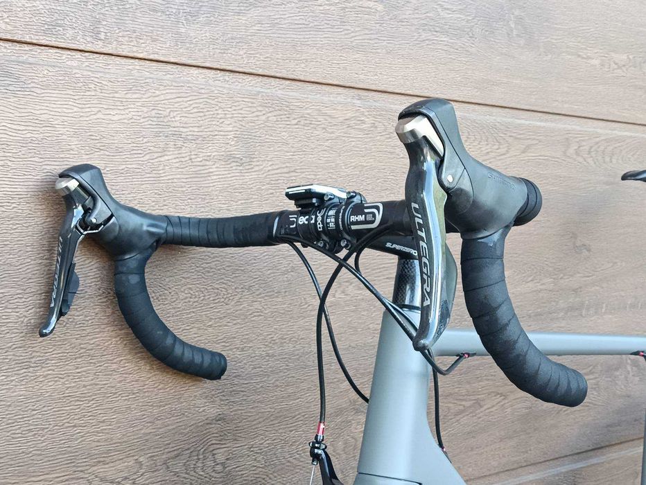 Rower szosowy carbonowy*Ultegra 11*Cosmic* r. 56 (L)