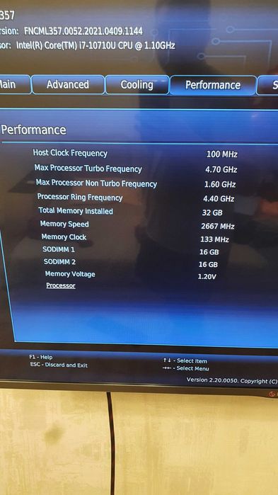 NUC I7 10710U + 500GB SSD + 16MB RAM