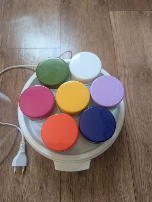 Йогуртниця Saturn