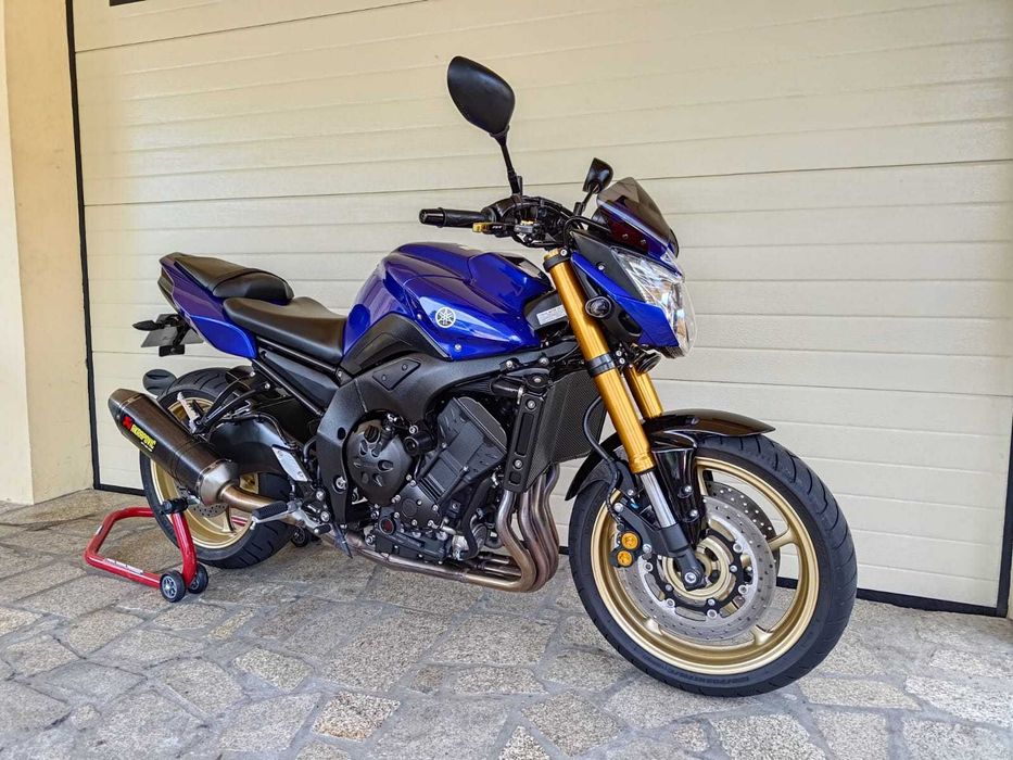 Yamaha FZ8  (impecável)