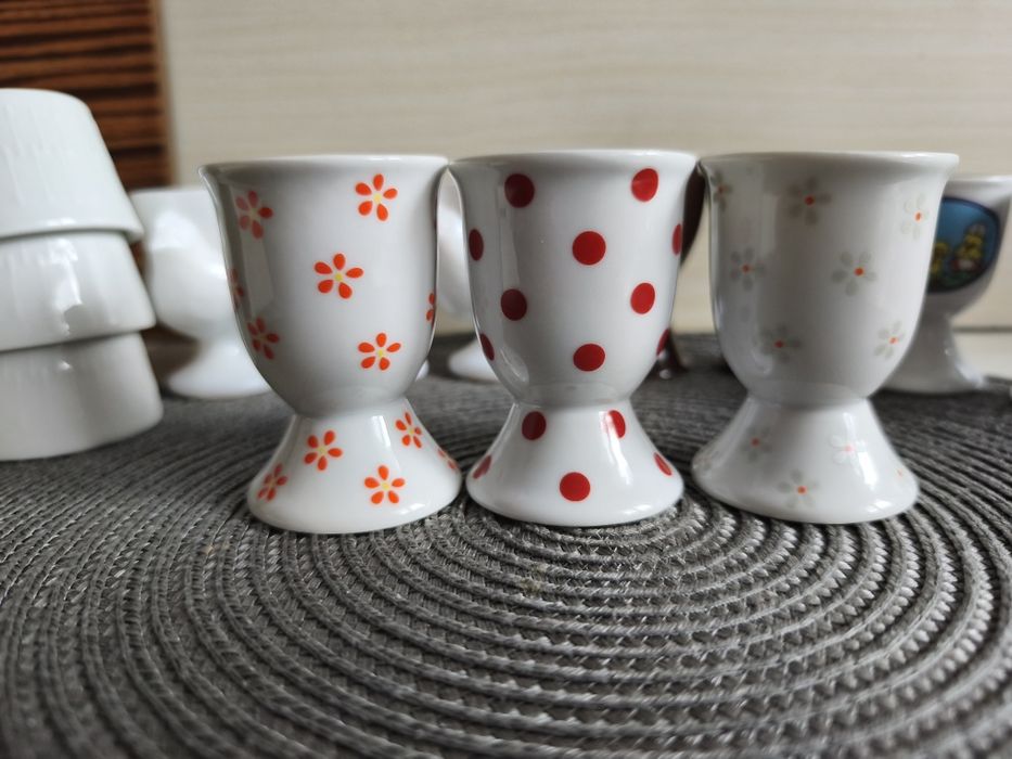 3 porcelanowe kieliszki na jajko