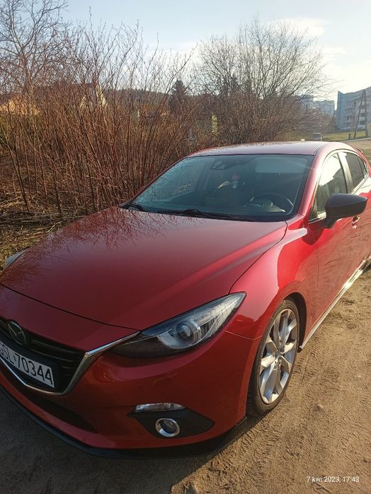 Mazda 3 SKYACTIV-D sports-line