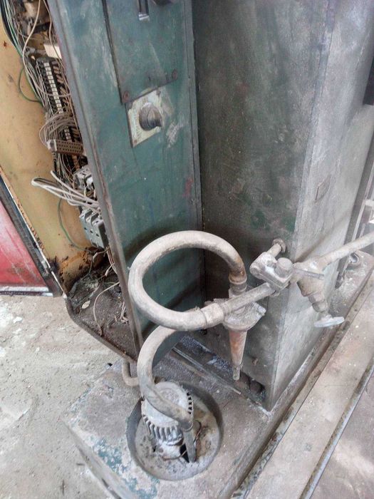 Хонинговальний станок 3к833