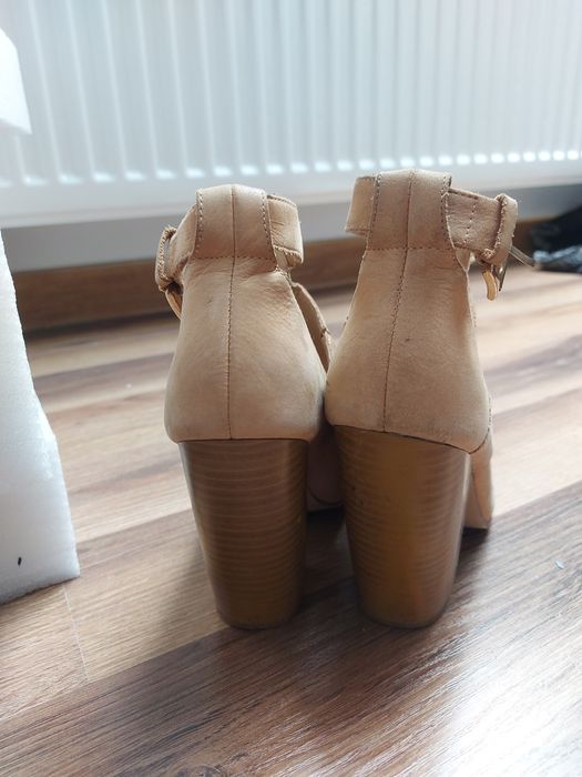Buty na wysokim obcasie 35/36