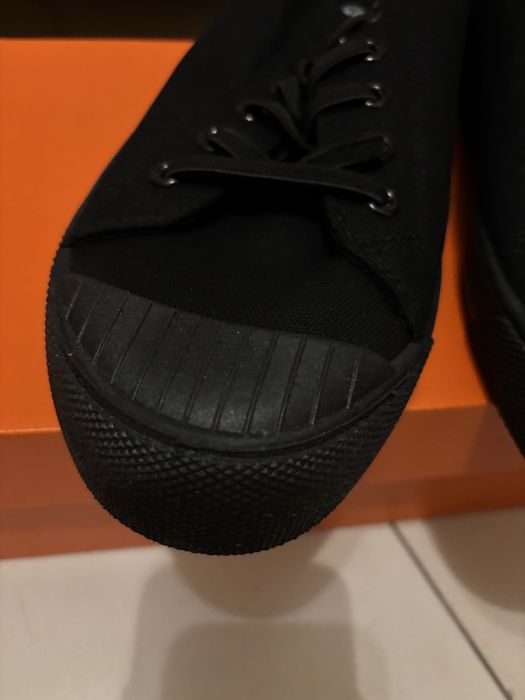 Trampki nowe r 42