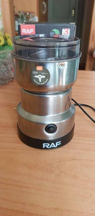 Кофемолка RAF R.7113. 300 Вт,4 ножа,високоборотіста